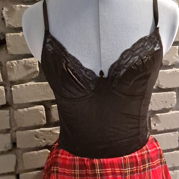 Dress - Picture 2 of 5